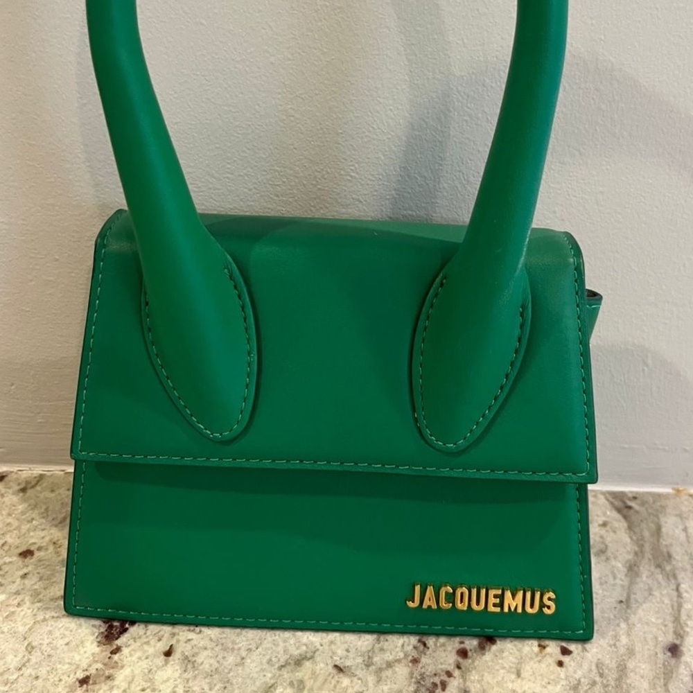 Jacquemus le chiquito Moyen Top-Handle Bag in Vibrant Green - Fits IPhone NEW